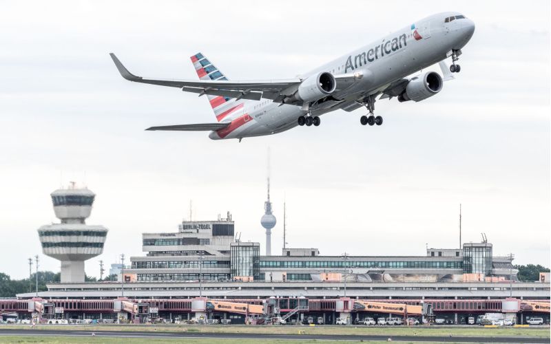 Außerbetriebnahme und Rückgabe des Flughafens Tegel