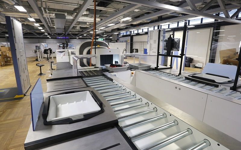 Sichherheitskontrolle Flughafen Frankfurt